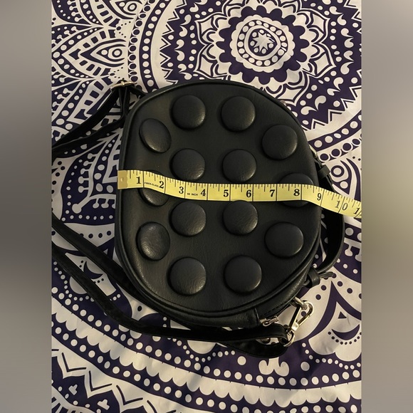 Unique black purse with 3d polka dots - Picture 6 of 7